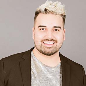 Shu Uemura Pro Hairdresser Chris Hagen, W's Salon & Academy