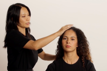 Shu Uemura styling Hair Tutorial: Create bouncy curls