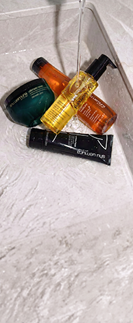 shu uemura art of hair friends & family