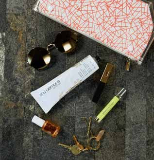 shu uemura essence absolue universal hair balm